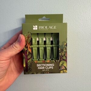 Biolage Green Sectioning Hair Clips Set